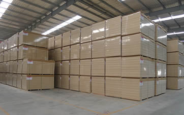 倉(cāng)庫(kù)一角