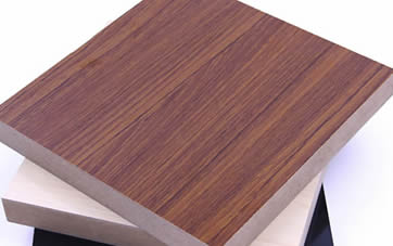 三氯氰胺貼面板